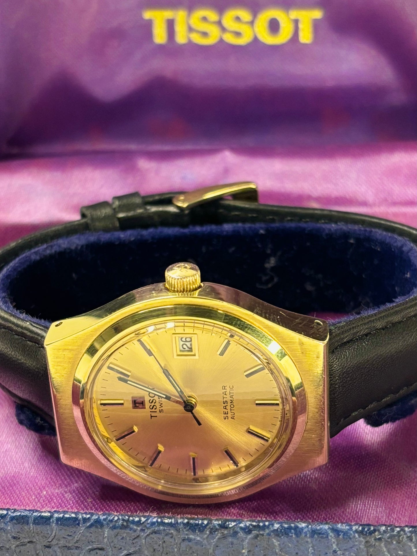 Vintage 1972 Tissot Seastar — 39mm gold-plated case, automatic timepiece, gold-toned dial original box
