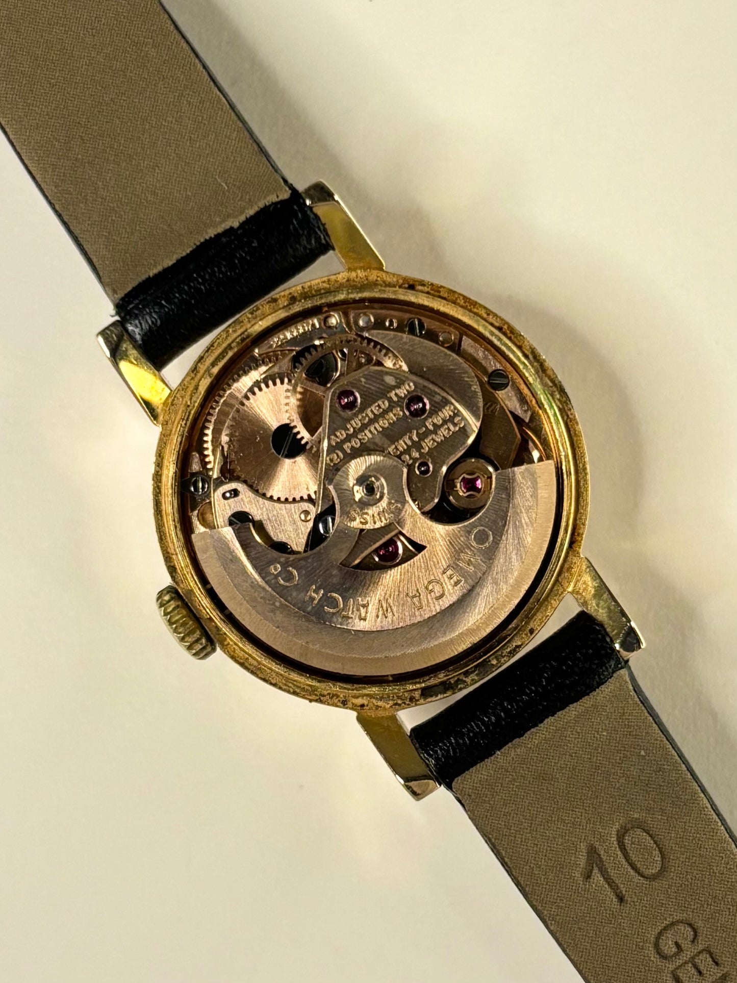OMEGA Ladymatic Vintage 1970’s Automatic Ladies Date Gold Dress Watch - 562.005