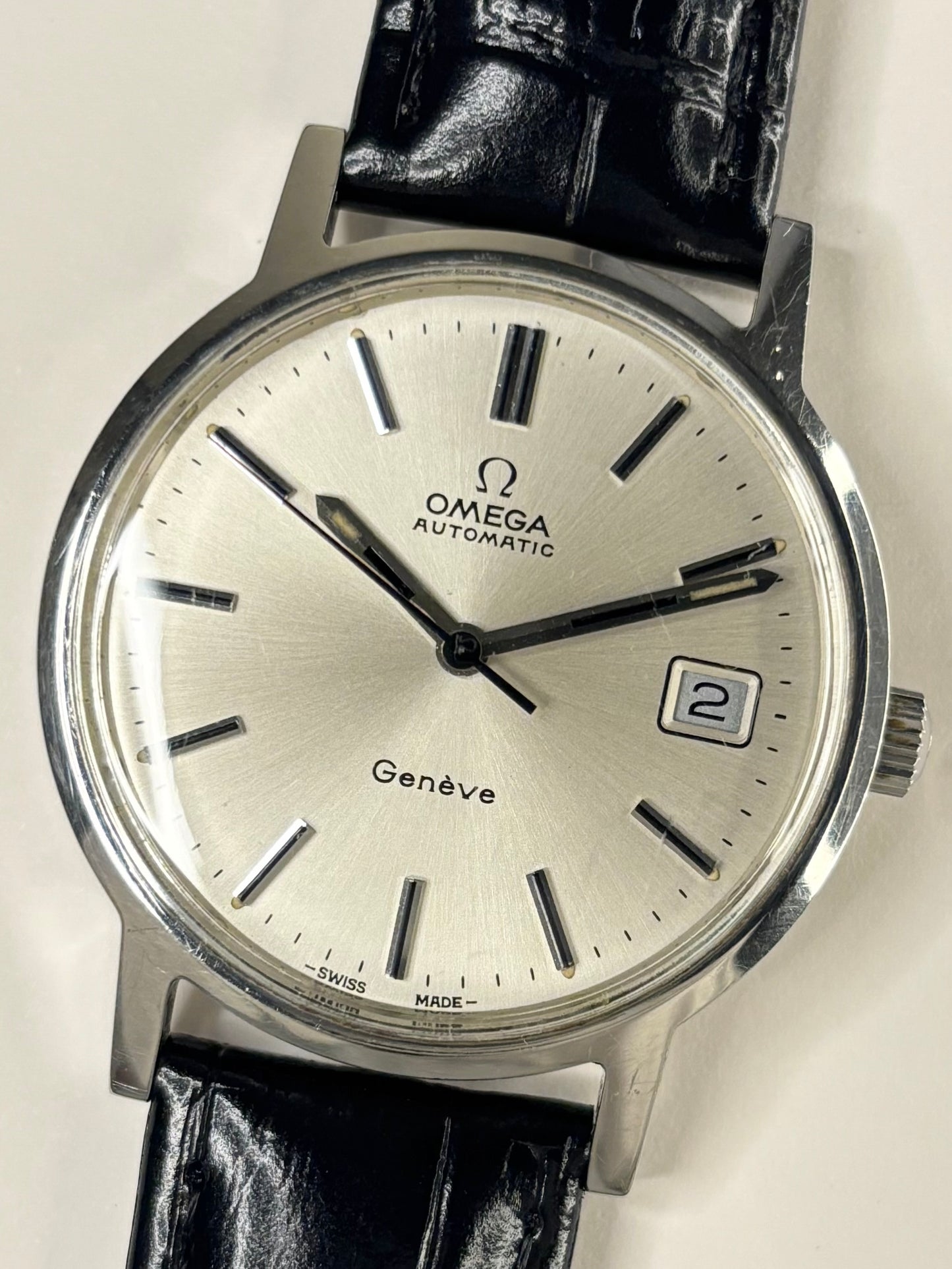 Omega Genève ref. 166.0163 vintage men’s dress watch with cal. 1012 automatic movement, 37mm case