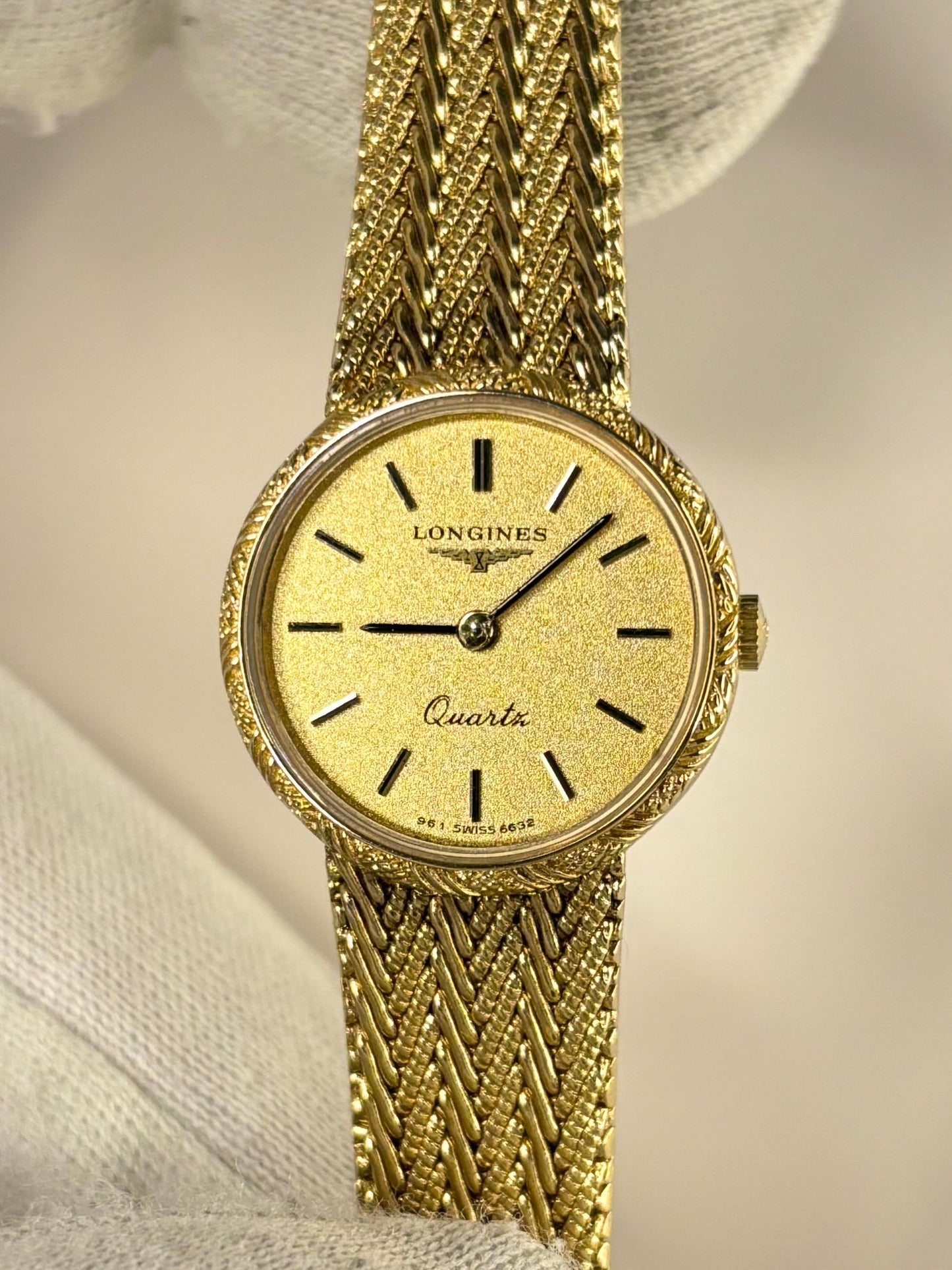 1989 Longines vintage ladies watch ref. 6632, calibre L961.2 quartz movement, gold-plated case