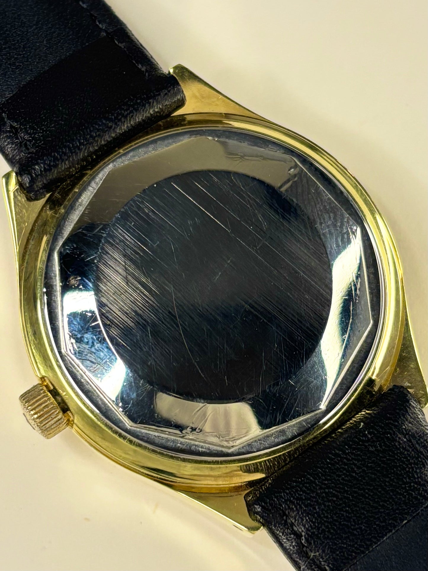 Vintage 1972 Tissot Seastar — 39mm caseback