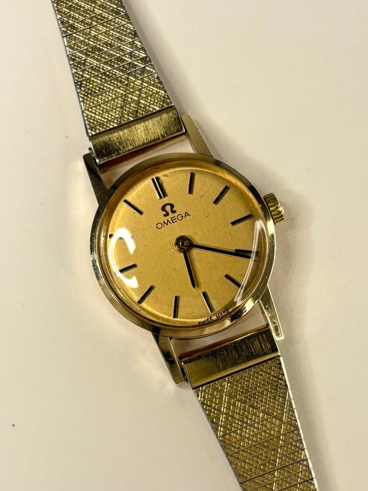 OMEGA 9ct Gold Ladies Vintage 1960’s Manual Watch - 511.5002