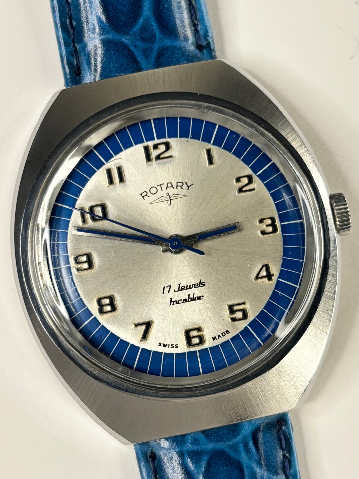 Rotary vintage 1970s manual movement men’s watch, white sunburst dial, 18mm lug width