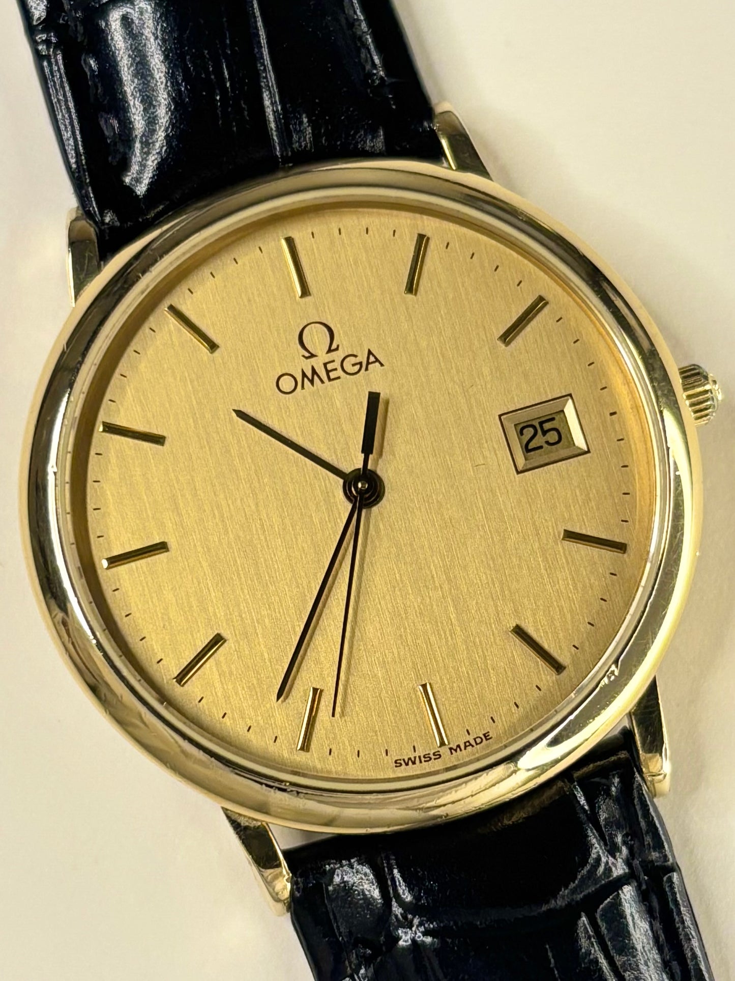 OMEGA De Ville Vintage 1990’s Men’s Date Gold Dress Watch - 196.0312