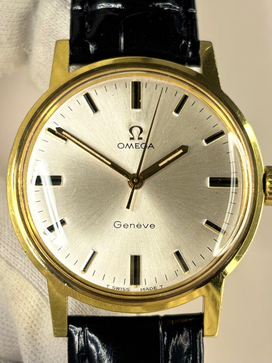 Omega Genève 1970 dress watch — 35mm gold-plated case, manual wind movement, sunburst dial