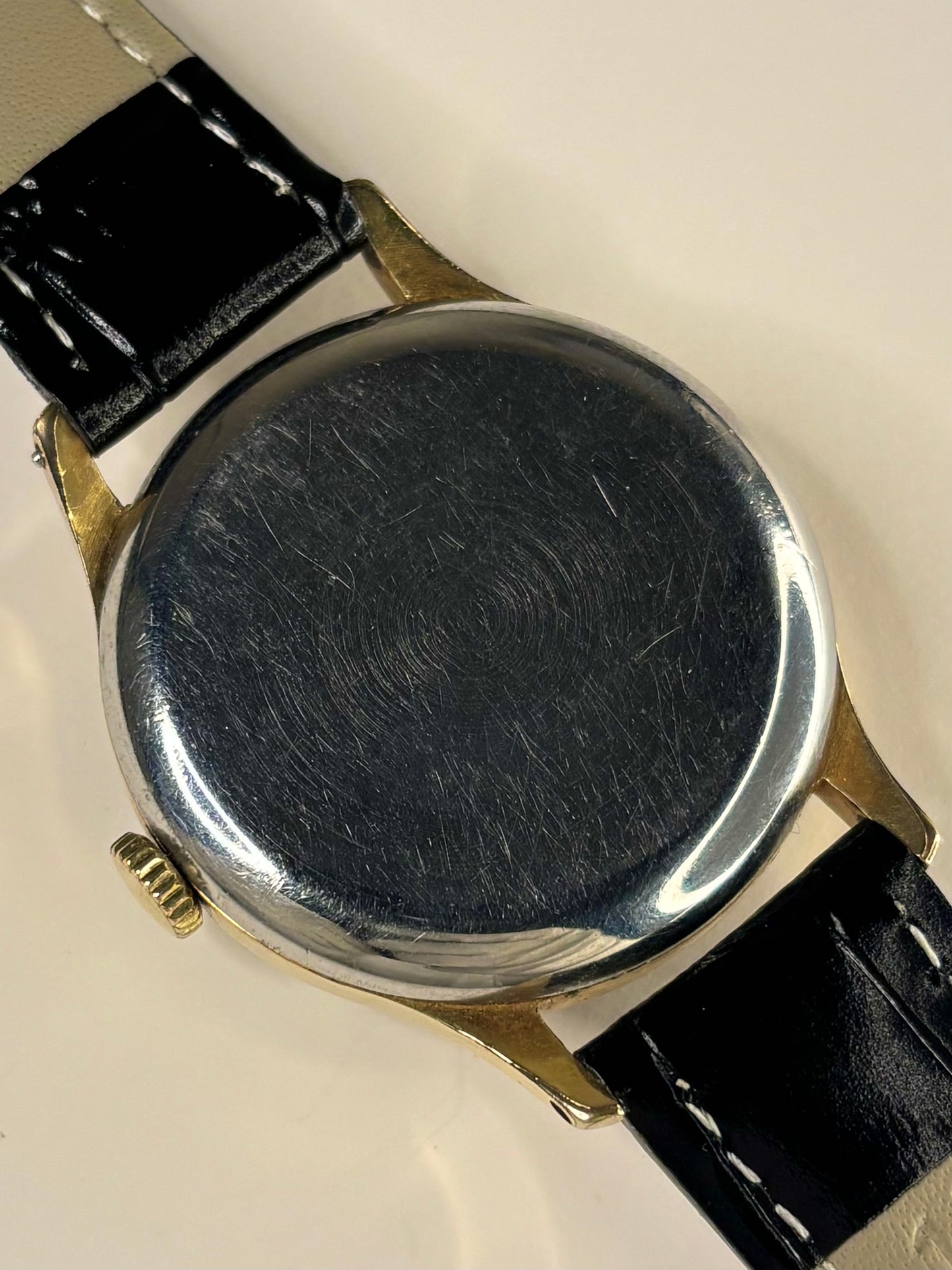 SMITHS De Luxe Vintage 1960’s Men’s Manual Black Dial Gold Dress Watch