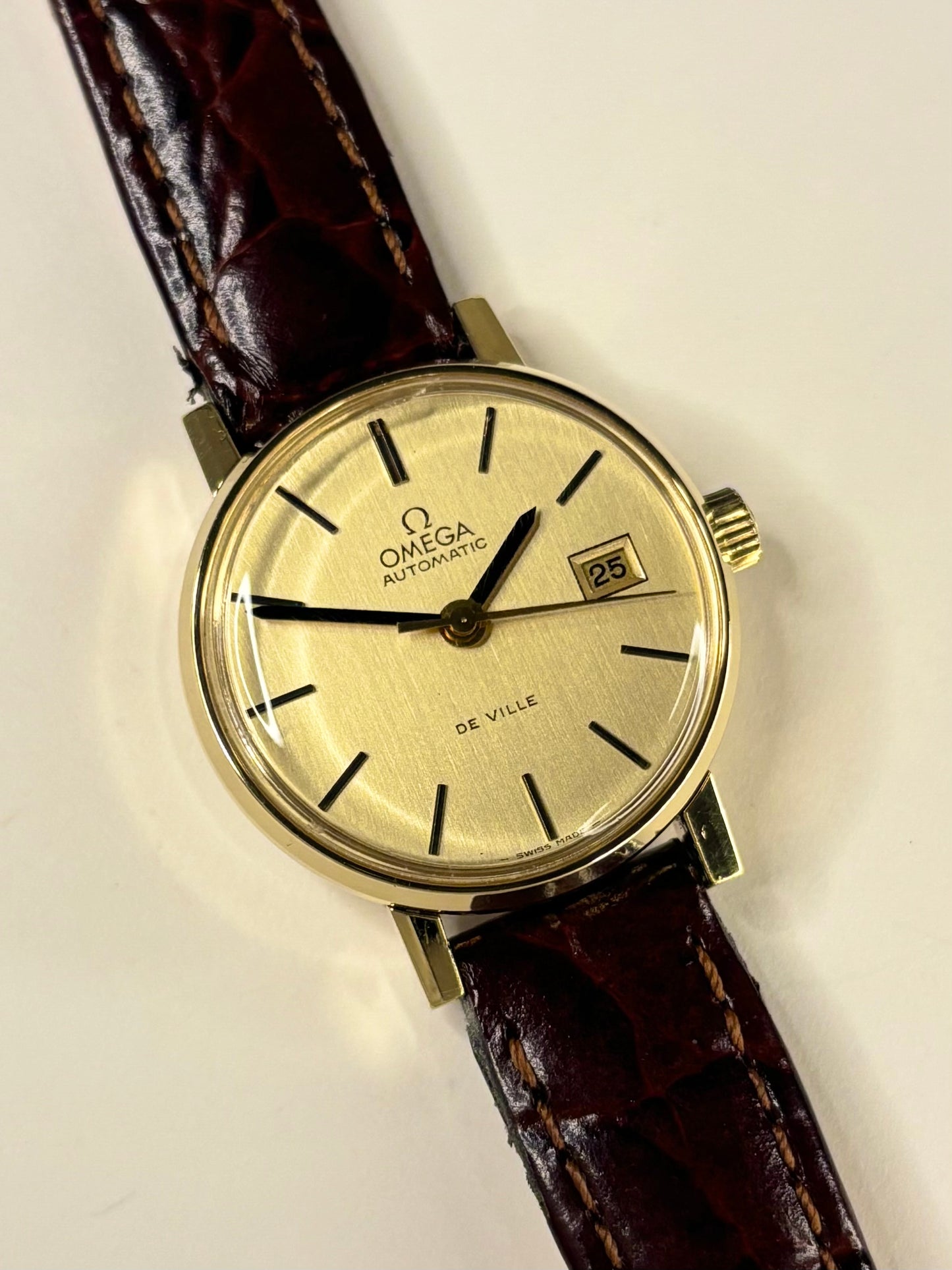 OMEGA De Ville Ladies Vintage 1970’s Automatic Date Gold Dress Watch