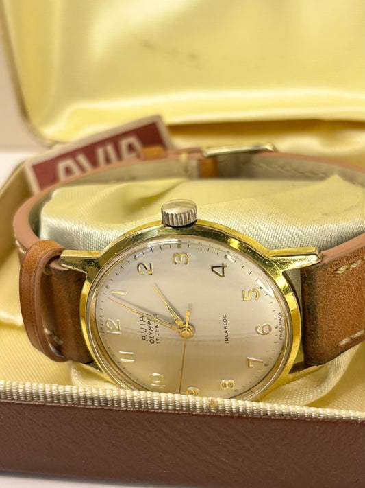Avia Olympic vintage 1960s men’s timepiece manual movement with tag