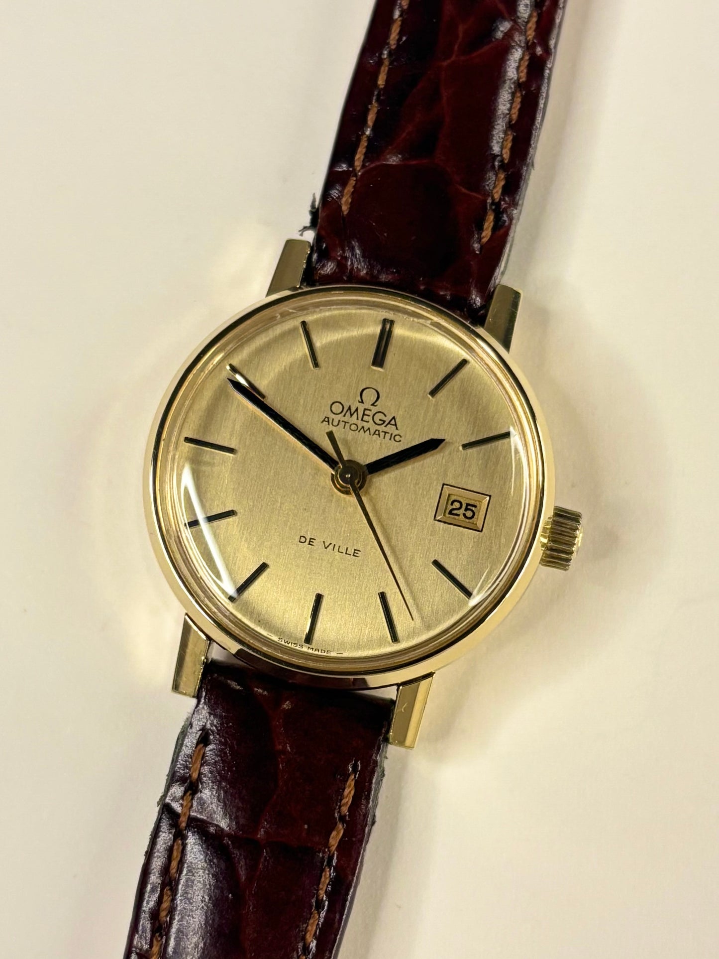 OMEGA De Ville Ladies Vintage 1970’s Automatic Date Gold Dress Watch
