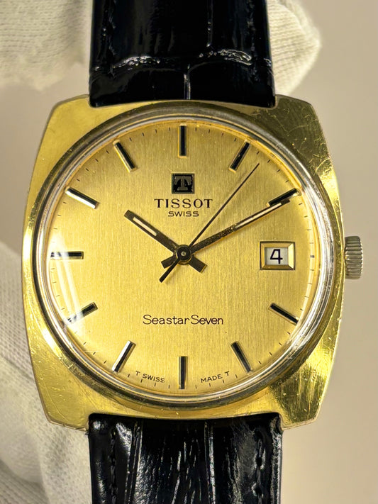 TISSOT Seastar Seven Vintage 1970’s Men’s Manual Date Gold Dress Watch