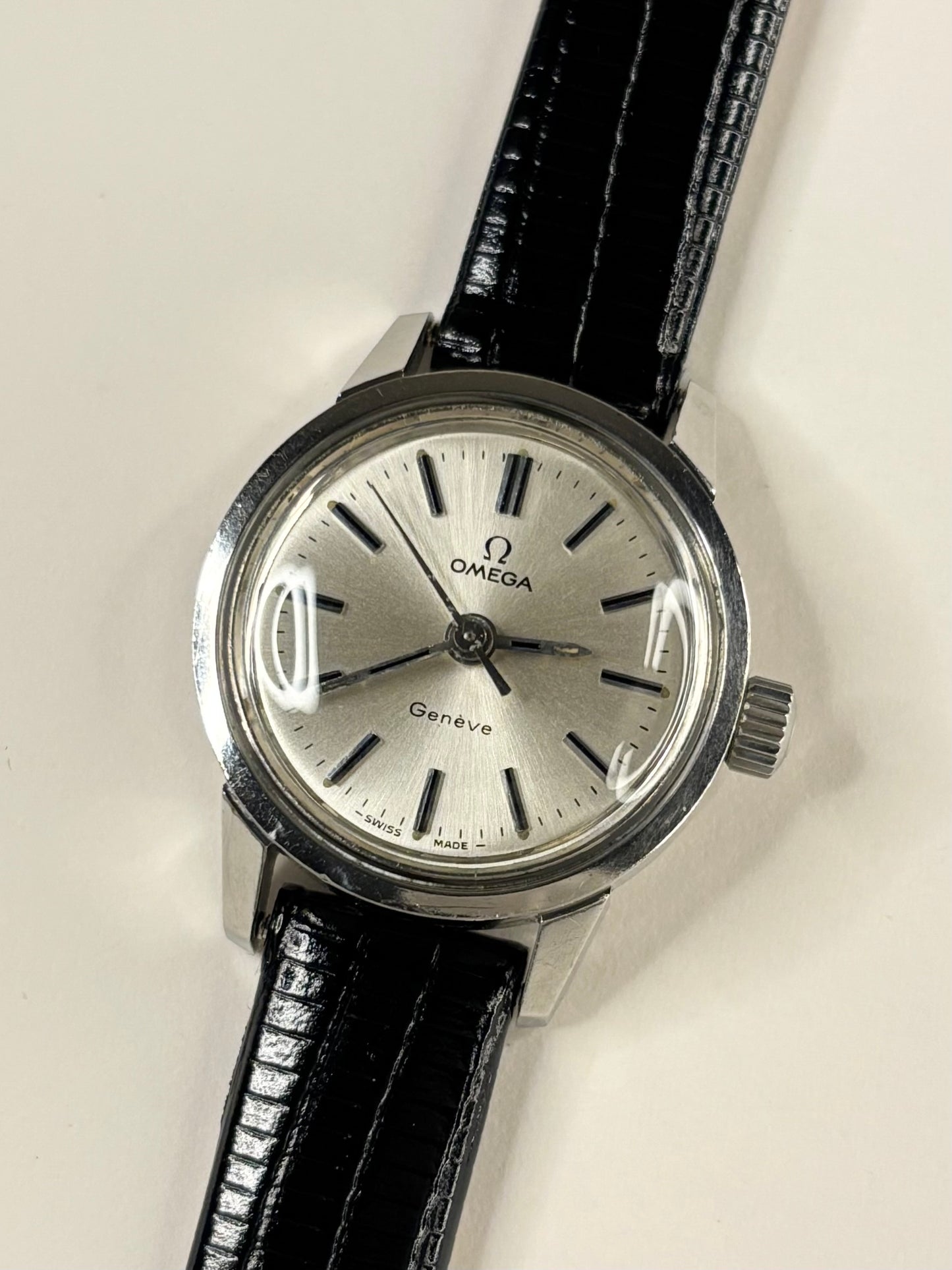 OMEGA Geneve Ladies Vintage 1970’s Manual Silver Dress Watch - 535.0025