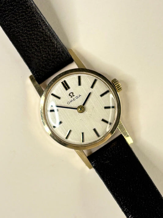 OMEGA 9ct Gold Ladies Vintage 1970’s Manual Dress Watch - 511.5002