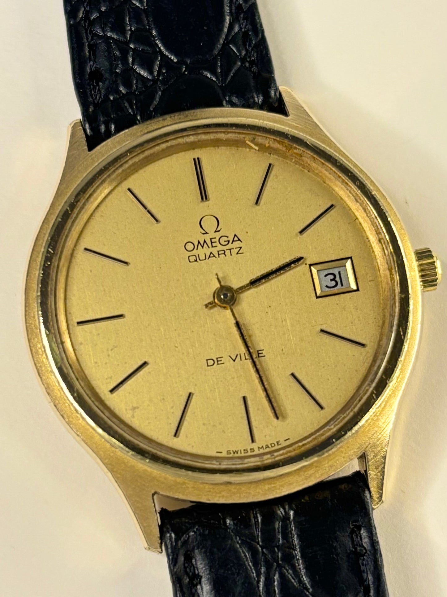 Omega De Ville vintage 1970s men’s timepiece quartz Cal. 1325 gold case
