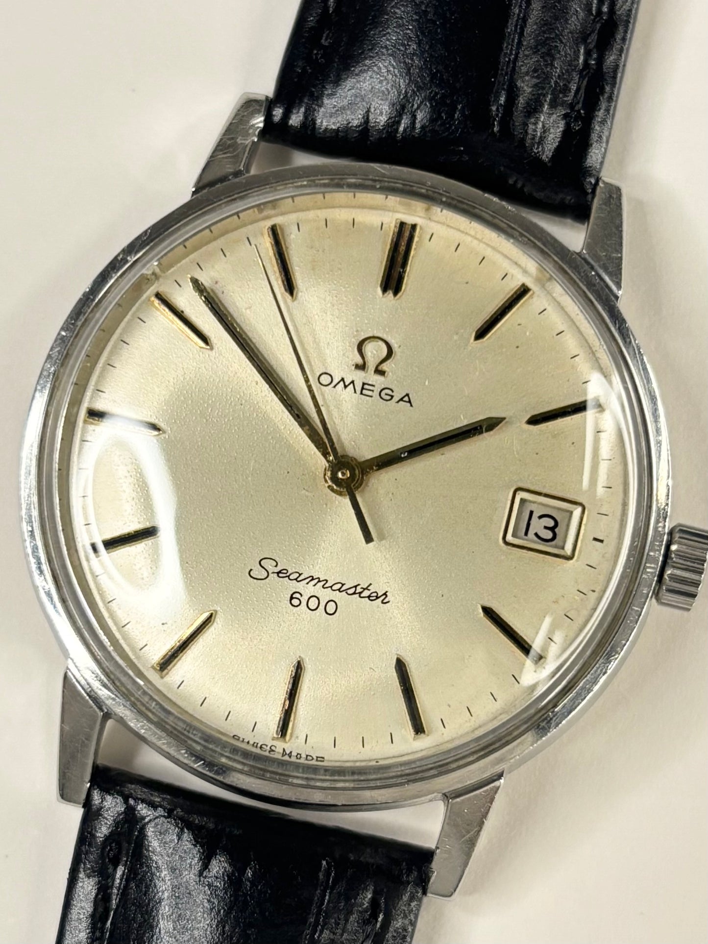 OMEGA Seamaster 600 *RARE* Vintage 1960’s Men’s Manual Date Silver Dress Watch - 136.011 - 611