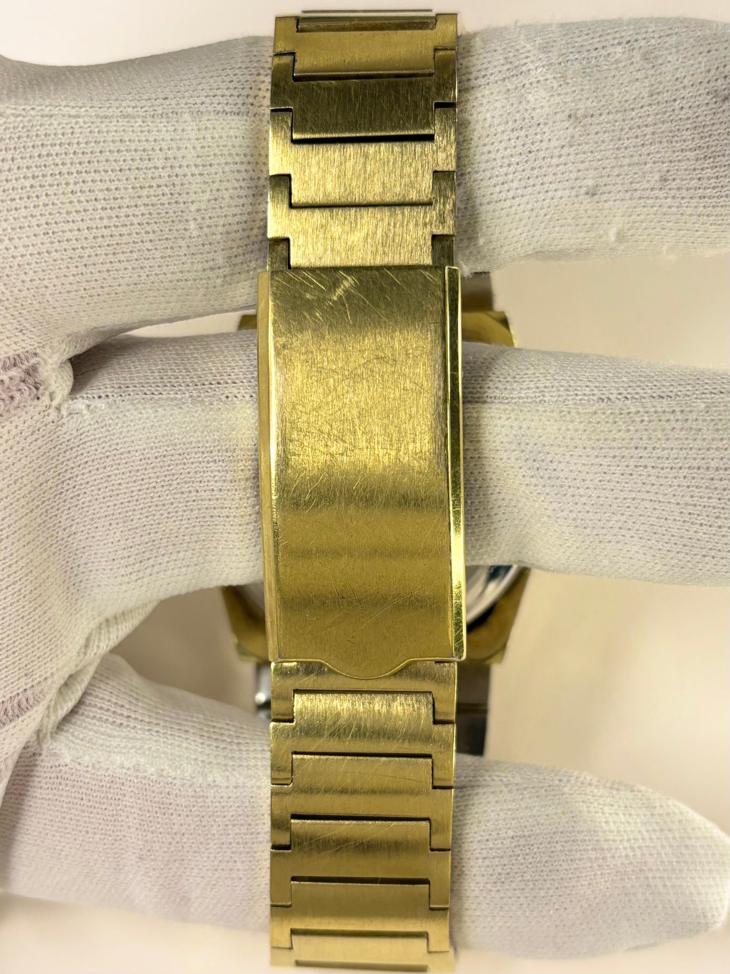 J W BENSON Vintage 1970’s Men’s Automatic Date Gold Watch