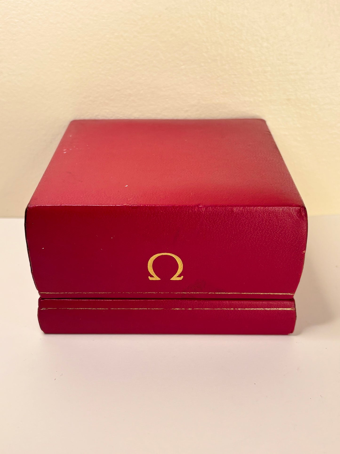OMEGA Seamaster Vintage 1960’s *+BOX* Men’s Automatic Black Dial Gold Dress Watch