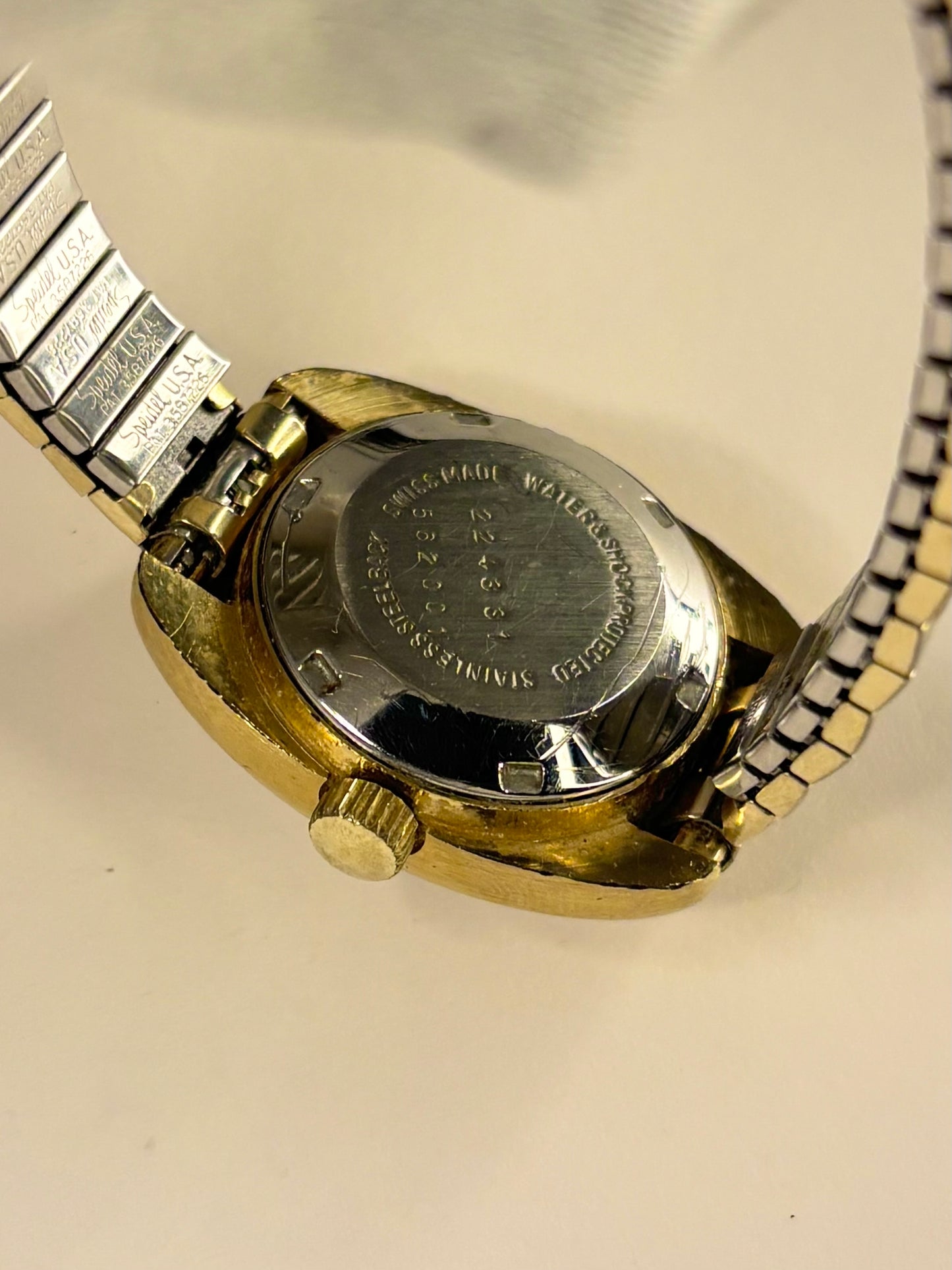 ROTARY Ladies Vintage 1970’s Automatic Day Date Gold Watch