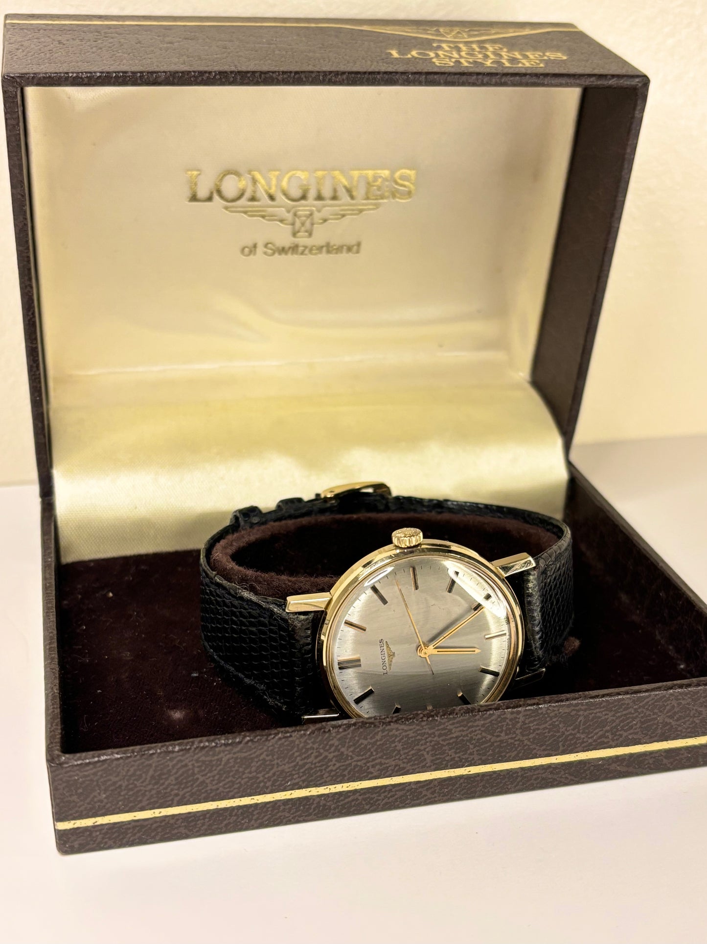 Longines 1977 vintage men’s timepiece superb condition with box and papers