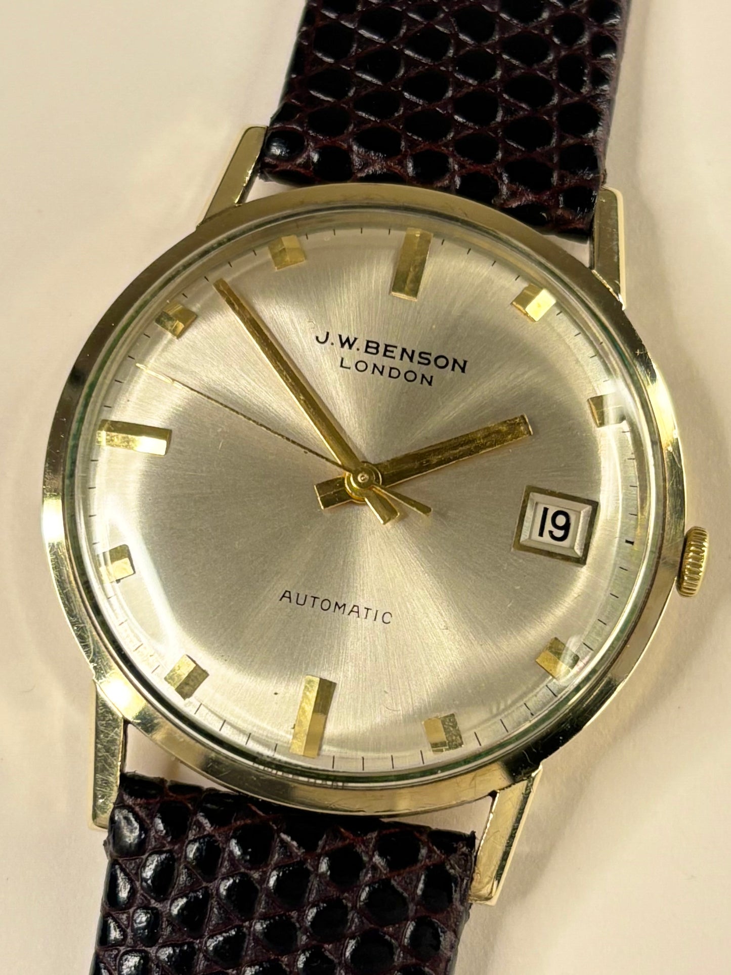 J W BENSON 9ct Gold *WITH PAPERS* Vintage 1960’s Men’s Automatic Date Gold Dress Watch