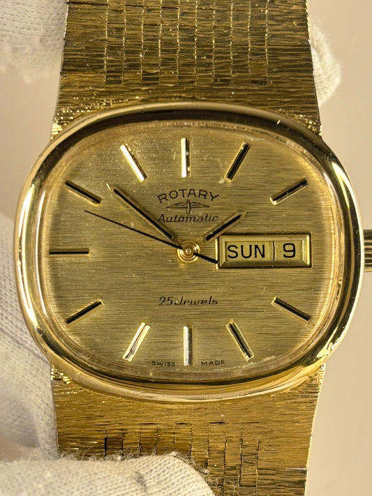 Vintage Rotary 1972 men’s gold plated dress timekeeper showcasing elegant 1970s Swiss design