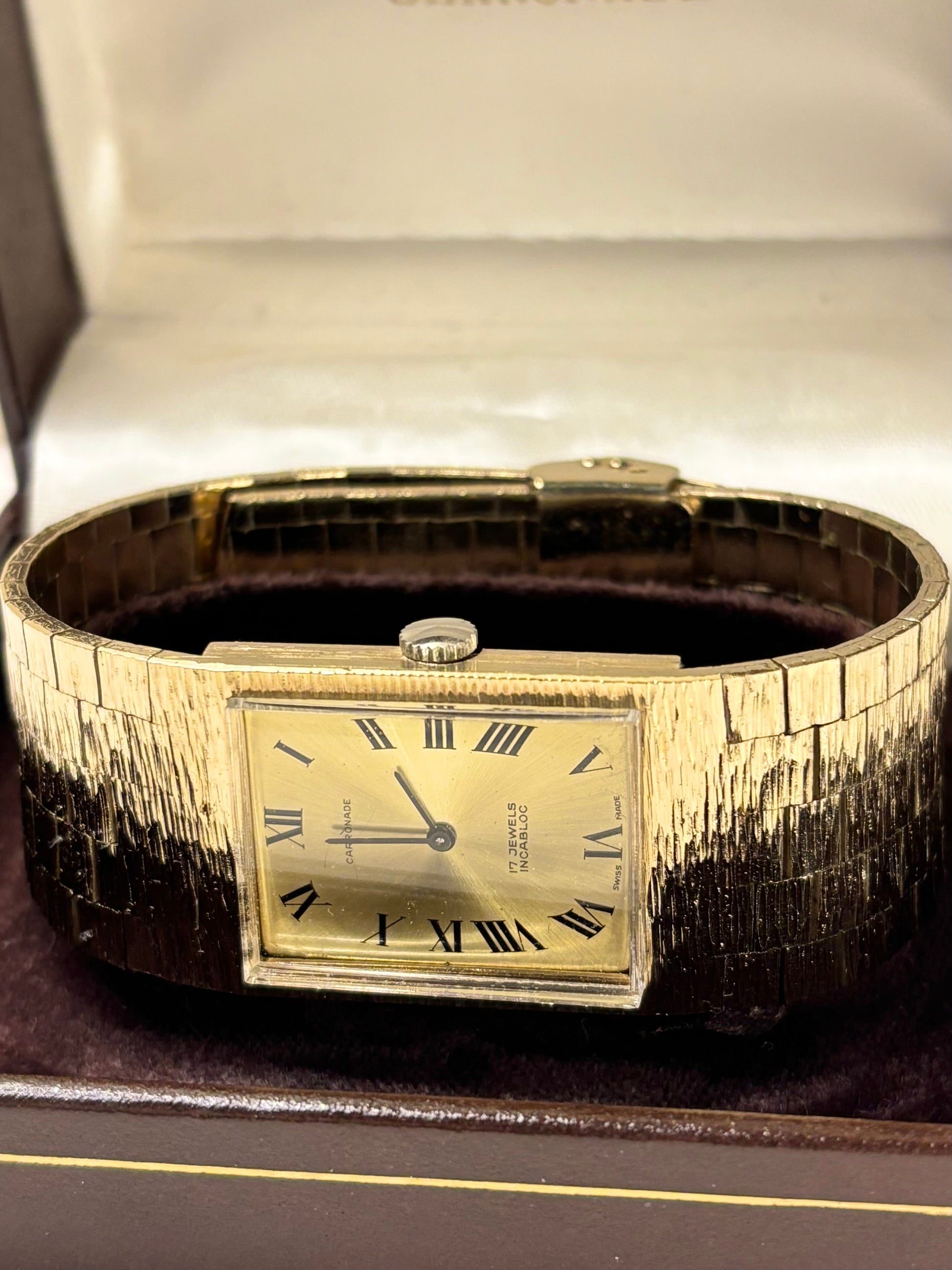 Vintage 1979 Carronade men’s dress watch gold plated case gold dial