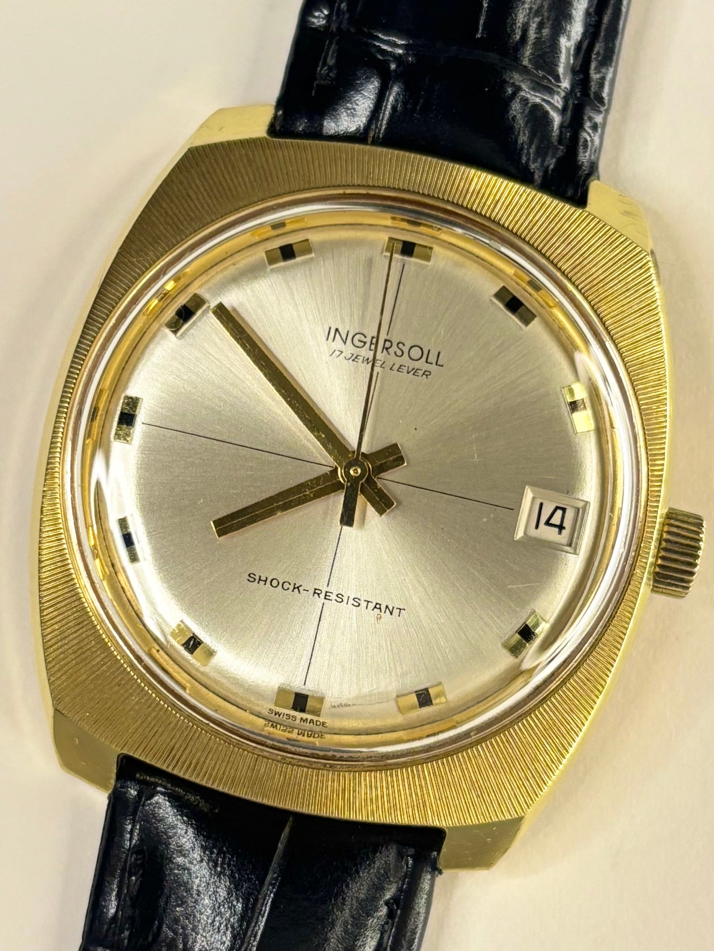 INGERSOLL Vintage 1970’s *BOXED* Men’s Manual Date Gold Dress Watch