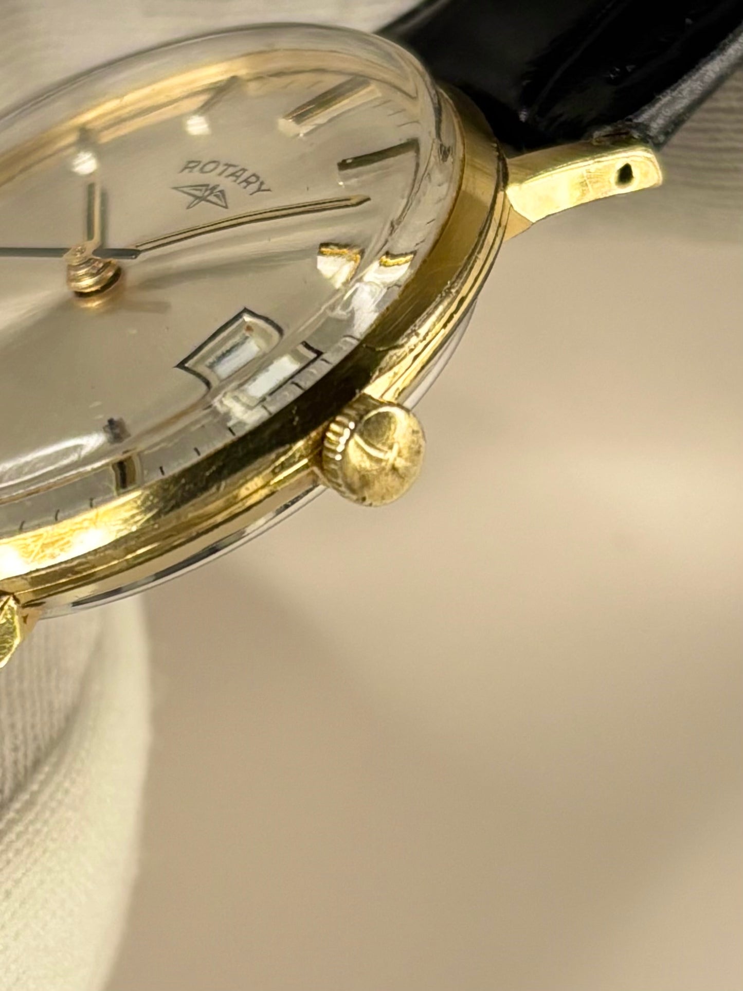 Rotary Vintage 1960’s Men’s Manual Sunburst Dial Date Gold Dress Watch - 421