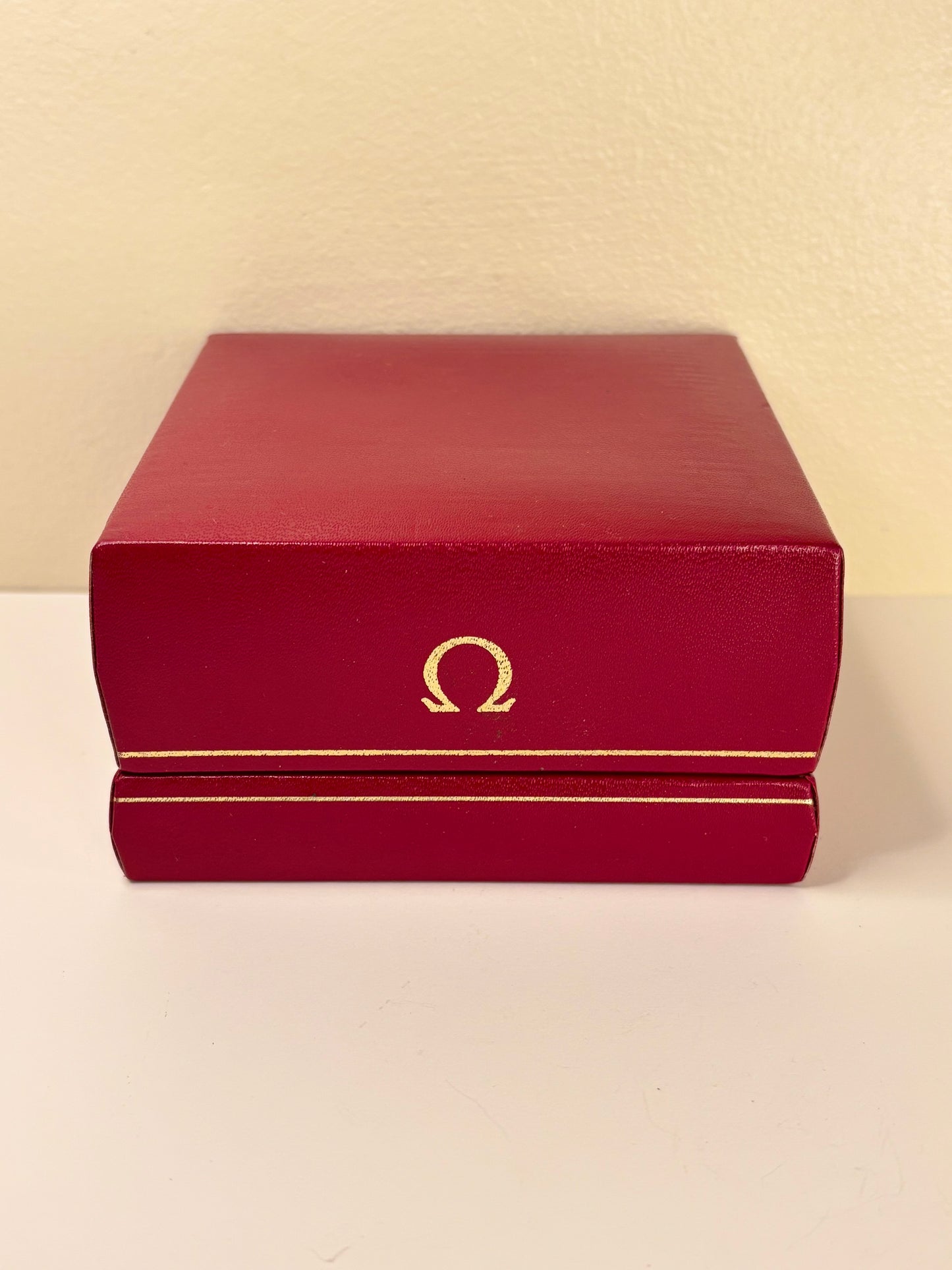 OMEGA De Ville 18ct Gold Ladies *+BOX&PAPERS* Vintage 1960’s Manual Cocktail Watch