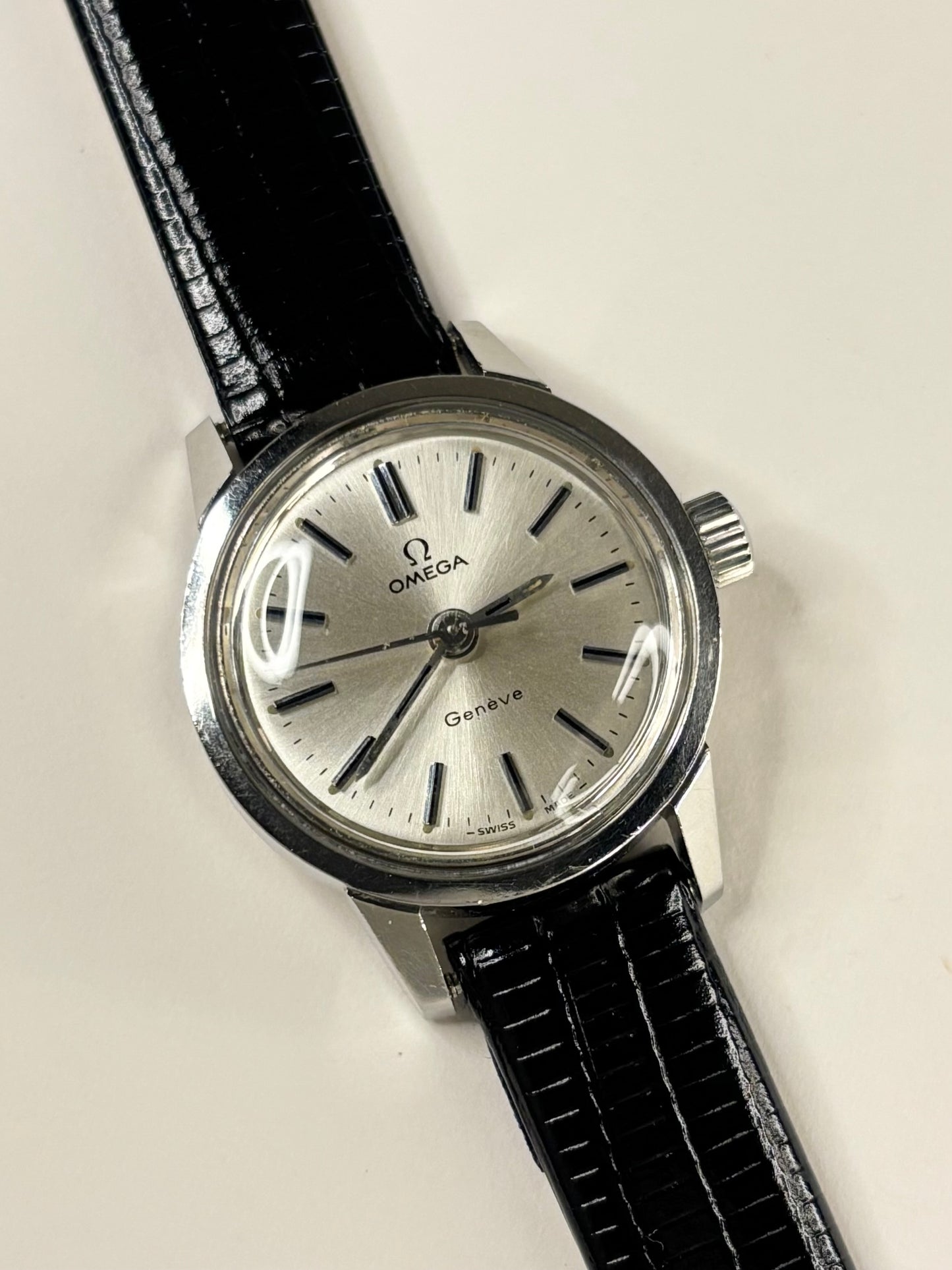 OMEGA Geneve Ladies Vintage 1970’s Manual Silver Dress Watch - 535.0025