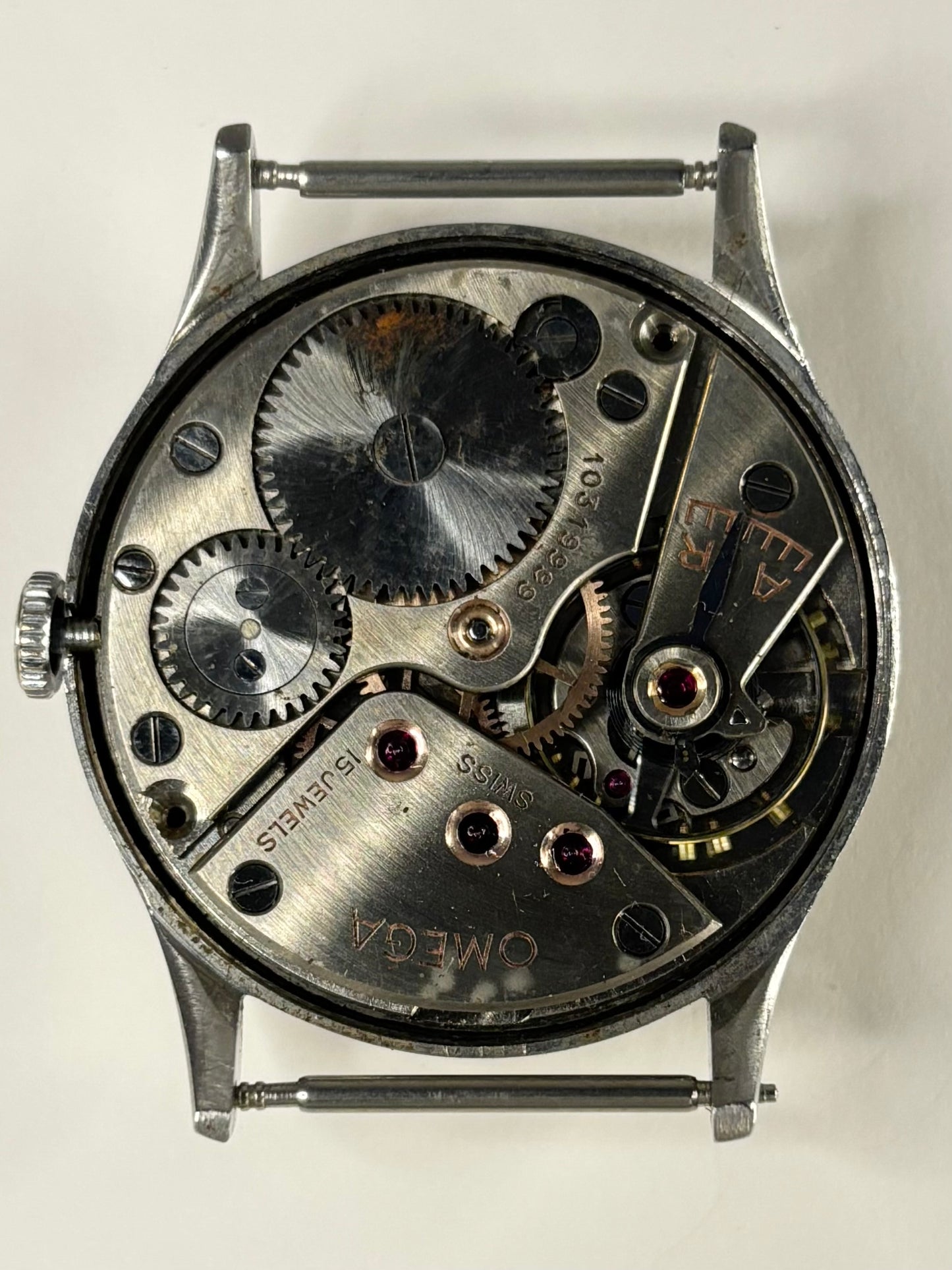 OMEGA Vintage 1940’s WW2 Men’s Manual Sub-Seconds Silver Watch - 2190
