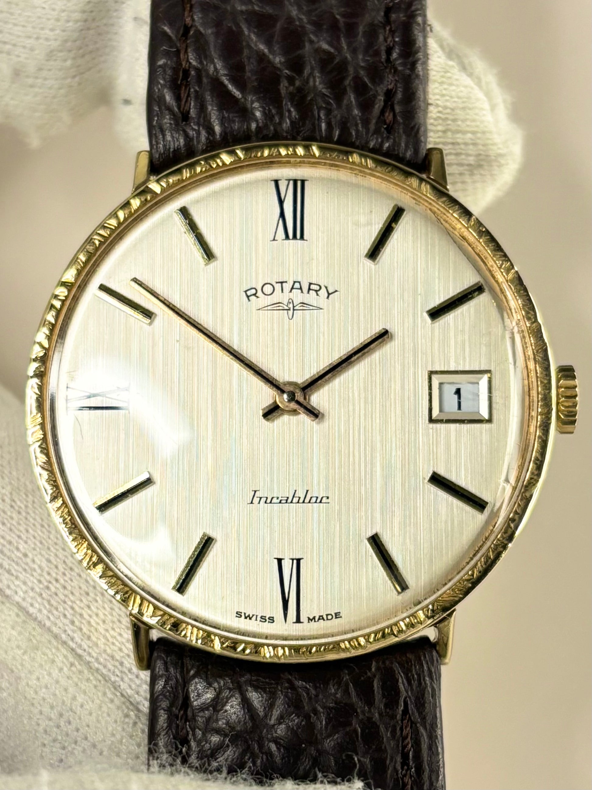 Rotary vintage gold-plated manual men’s watch, 1990s dress style, excellent condition