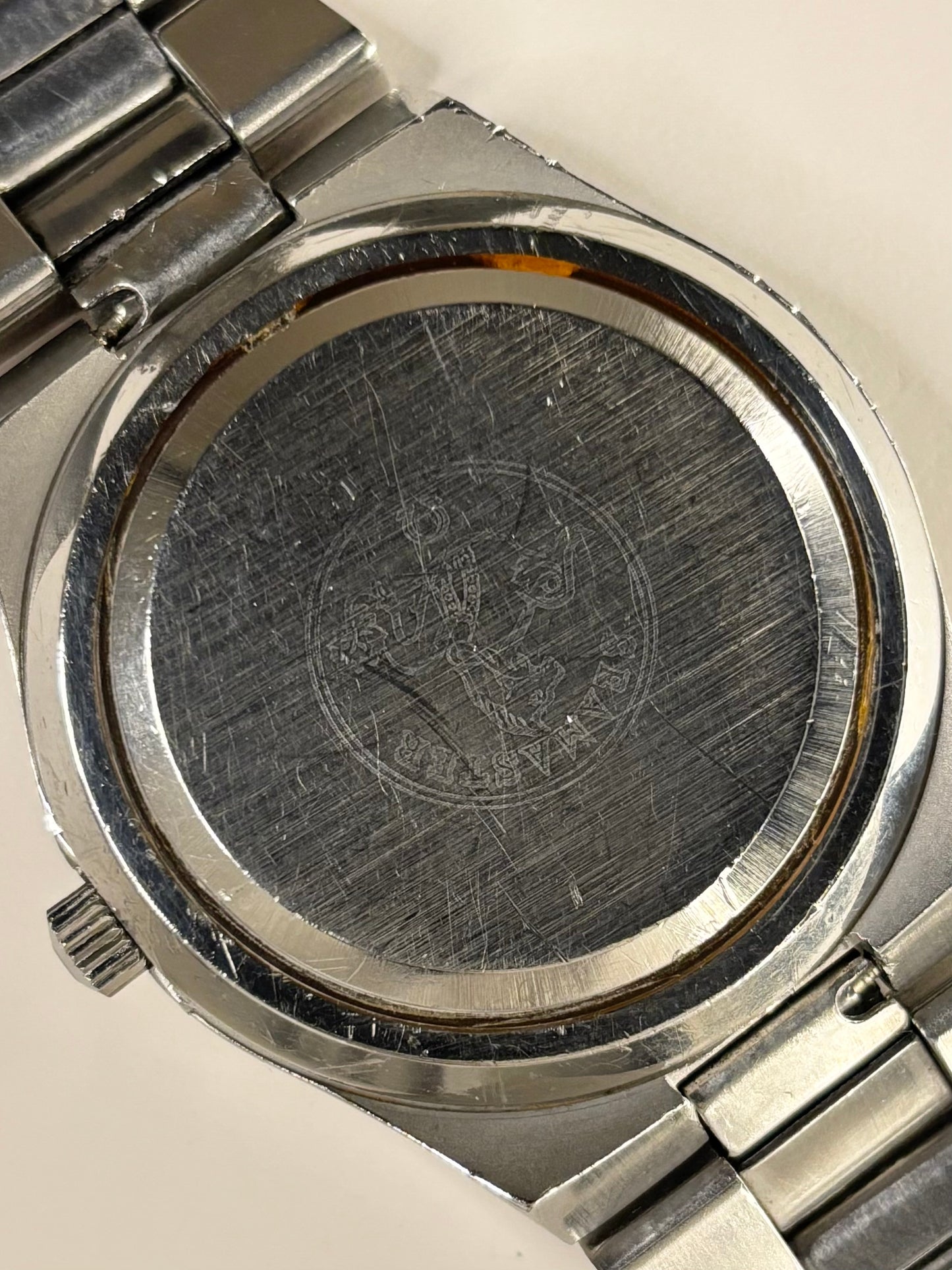 Omega Seamaster Cosmic 2000 Ref. 166.136 stainless steel 1972 men’s vintage timekeeper caseback view with hallmark details