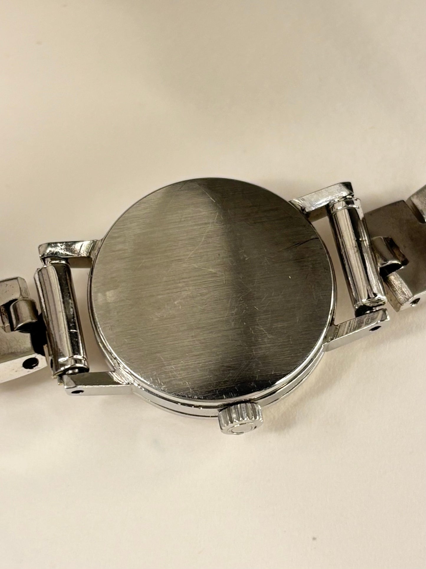 OMEGA Geneve Ladies Vintage 1960’s Manual Sunburst Dial Silver Watch