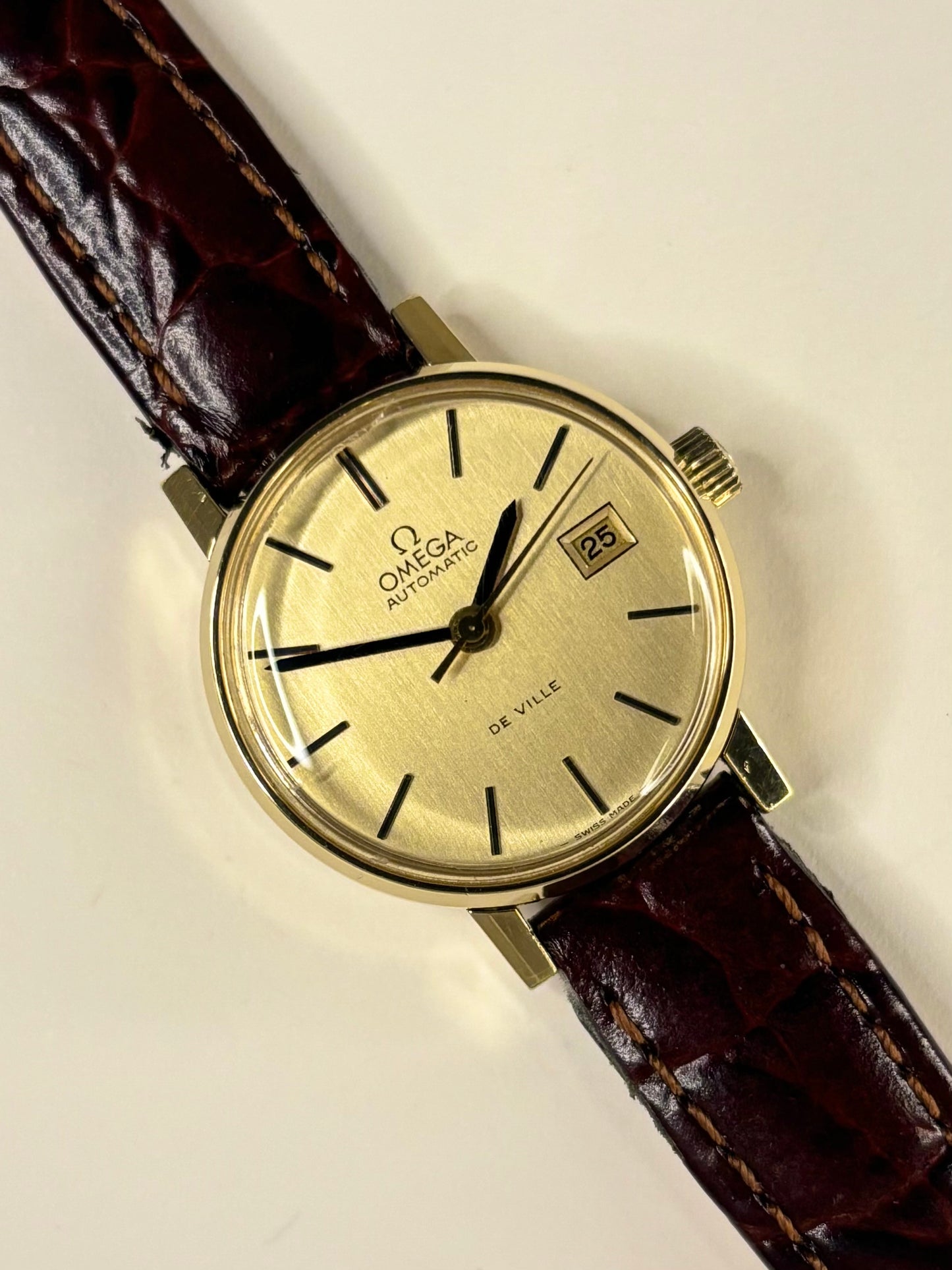 OMEGA De Ville Ladies Vintage 1970’s Automatic Date Gold Dress Watch