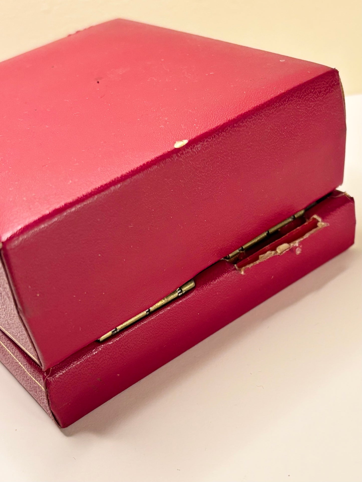 OMEGA Constellation *+BOX* Linen Dial Vintage 1970’s Men’s Automatic Gold Dress Watch - 168.017