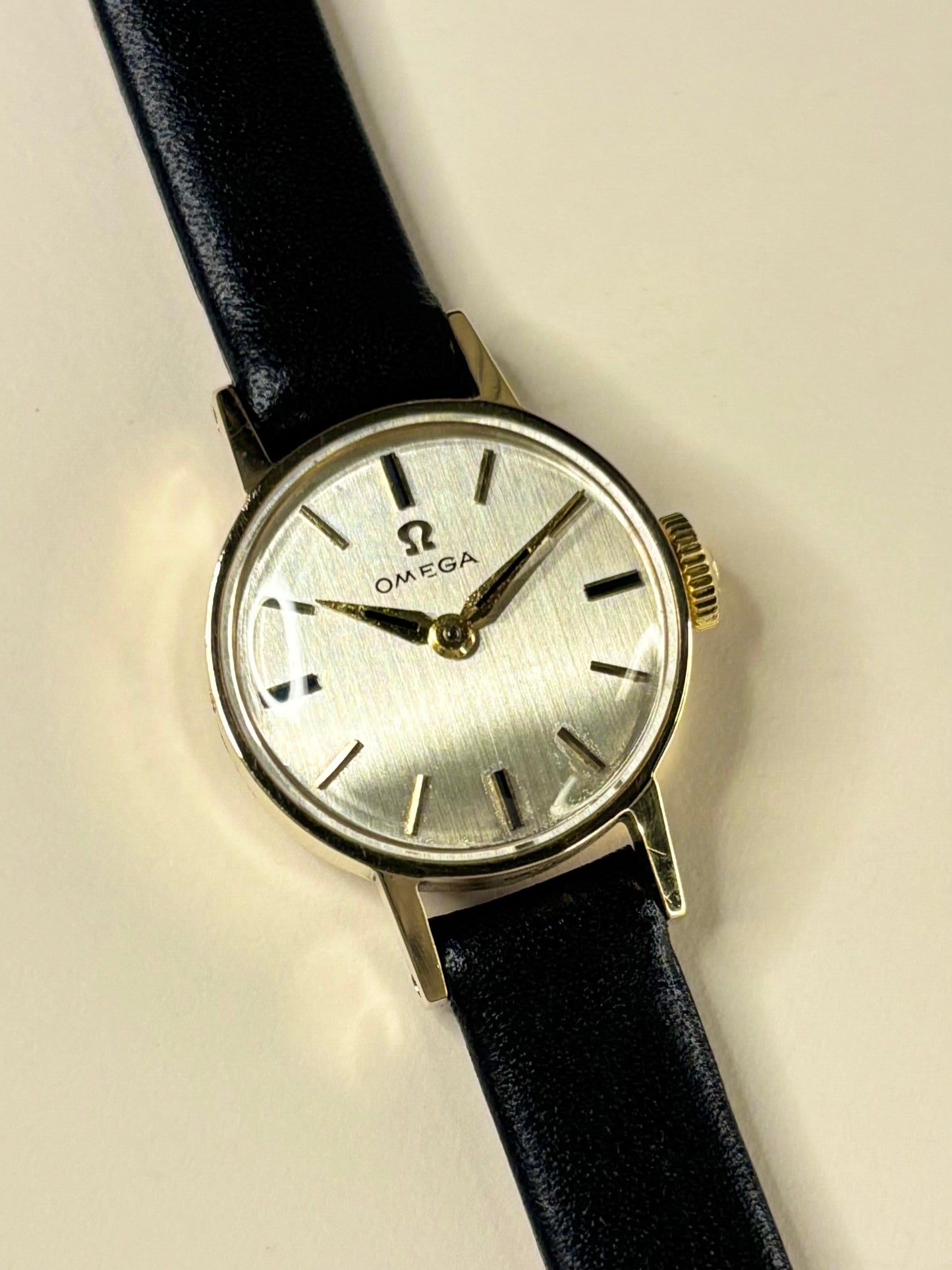 OMEGA 9ct Gold Ladies *+PAPERS* Vintage 1960’s Manual Dress Watch - 511.5032 - 483