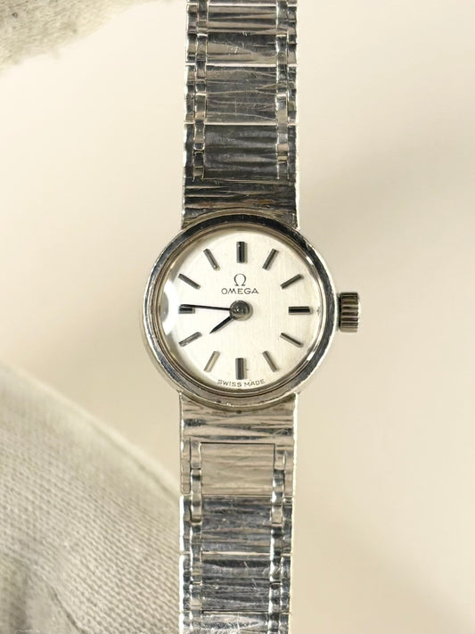 OMEGA 9ct White Gold Ladies *RARE* Vintage 1960’s Manual Cocktail Watch - 711.5732