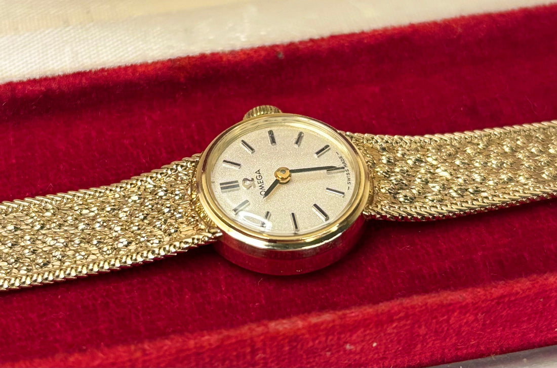 The Ultimate Guide to Ladies Vintage Watches - Styles, Omega Vintage Watches and What to Look For