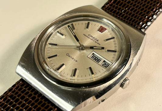 omega mega quartz 32kz silver dress watch with tuning fork movement 