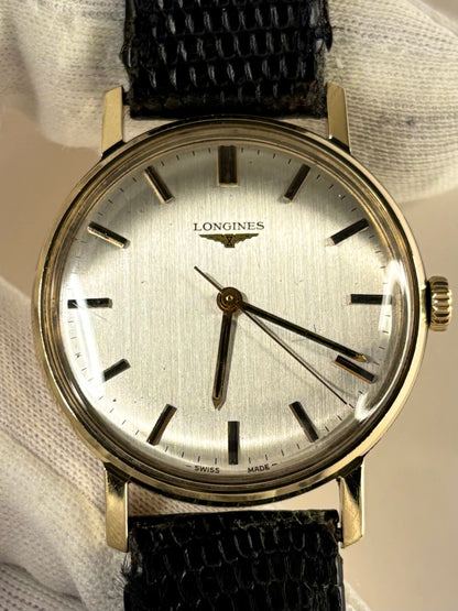 Close up of Longines 1977 vintage men’s watch gold case manual wind Cal. 6942