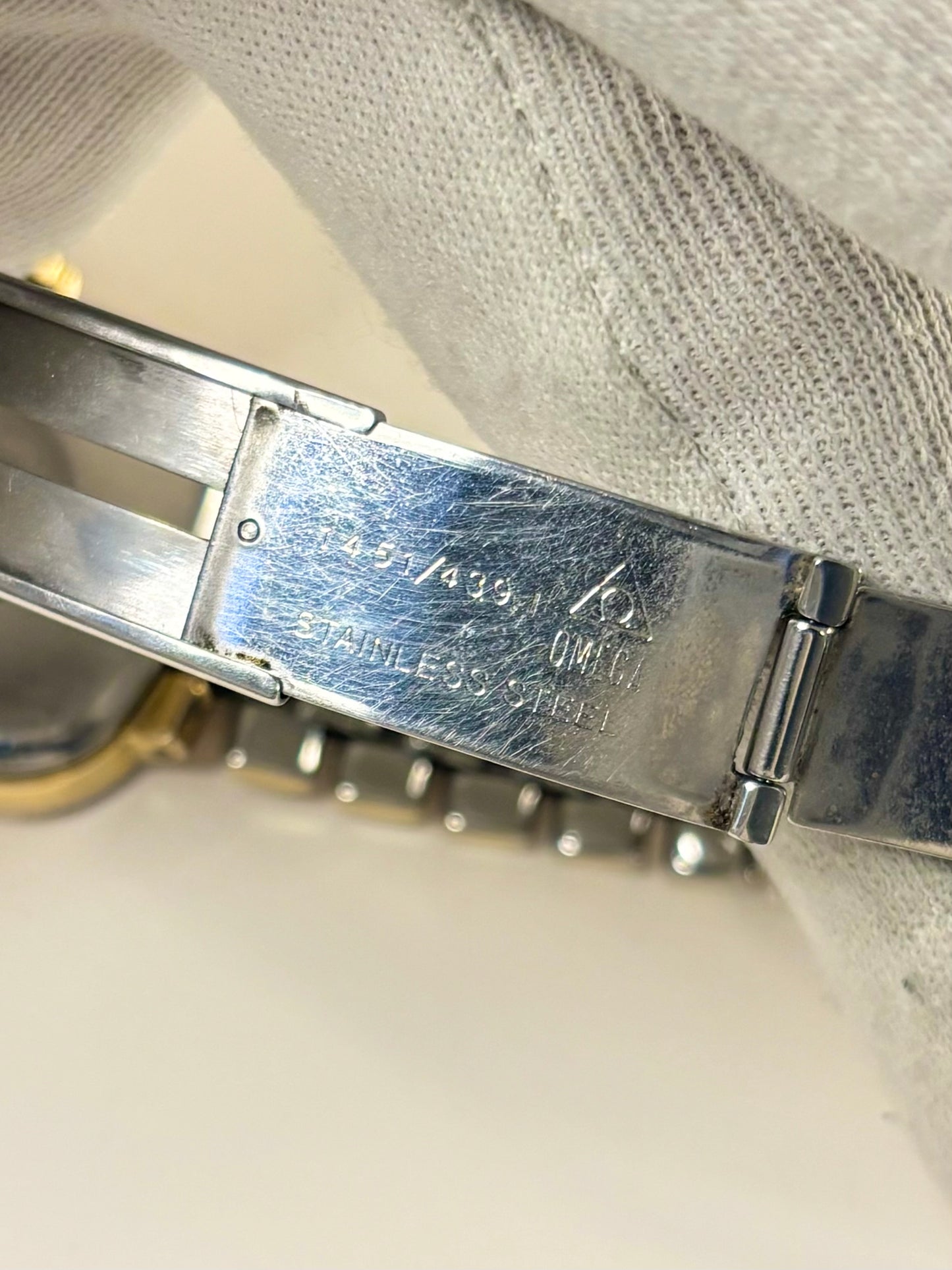 OMEGA De Ville *+BOX&PAPERS* Vintage 1980’s Men’s Bimetal Date Watch - 396.1017