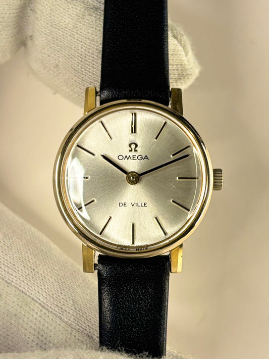 Omega ladies vintage watch ref. 511.215 with gold-plated case and sunburst dial, c.1969