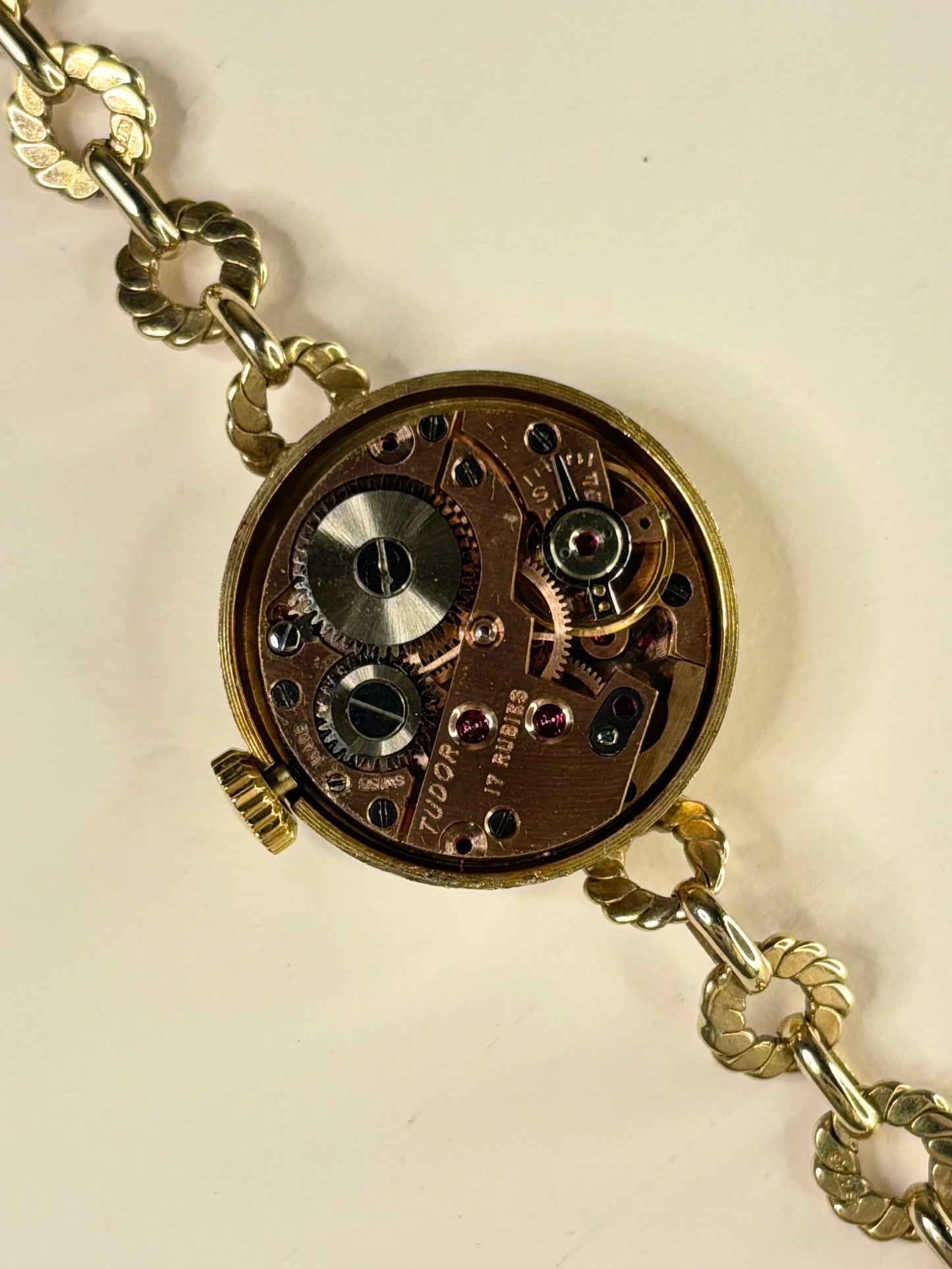 TUDOR Royal 9ct Gold Ladies *+BOX* Vintage 1950’s Manual Gold Watch