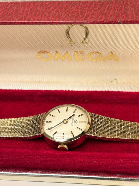 OMEGA 9ct Gold *+BOX* Ladies Vintage 1970’s Manual Watch - 711.5531