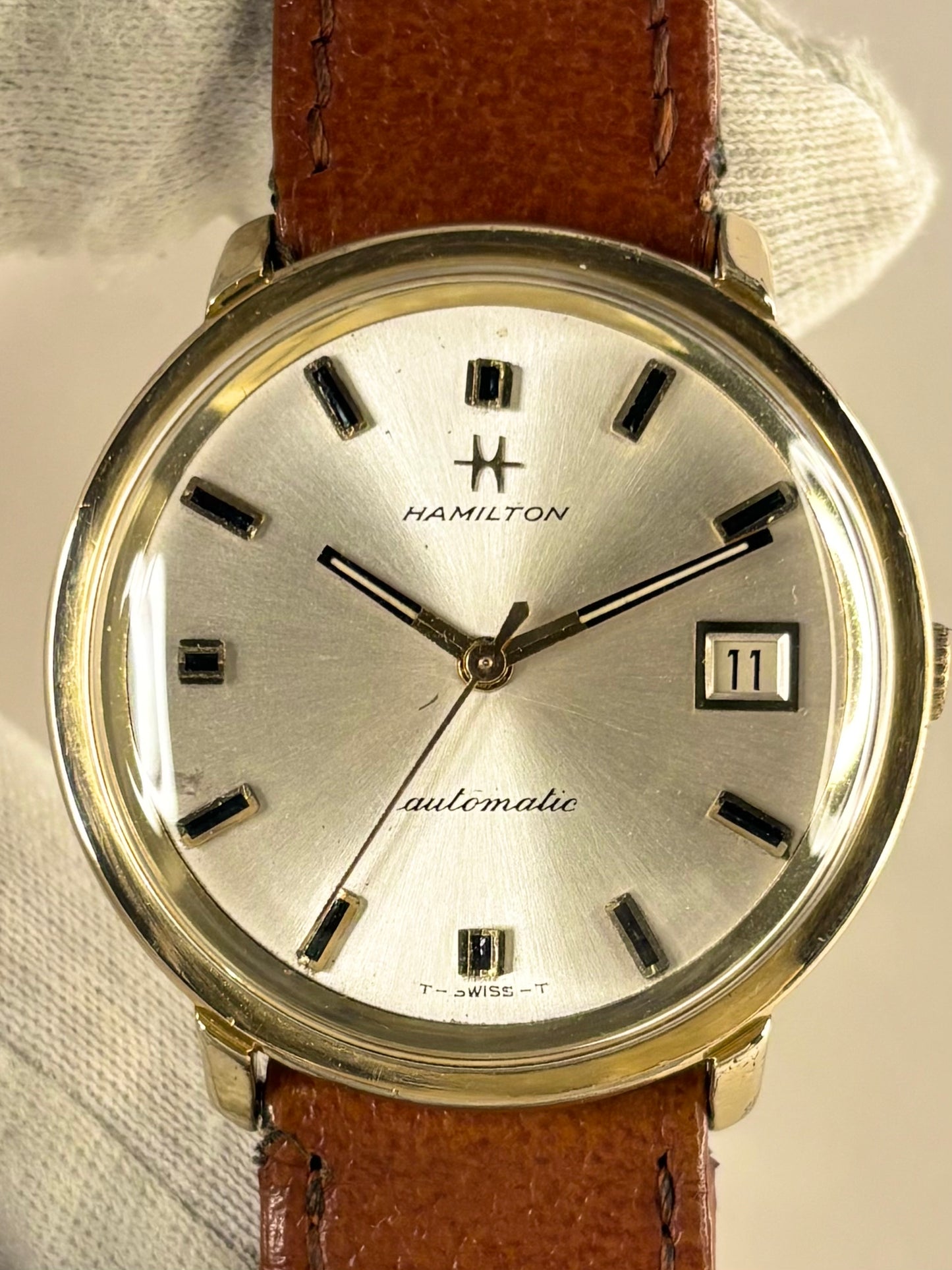 HAMILTON Vintage 1970’s Men’s Automatic Date Gold Dress Watch