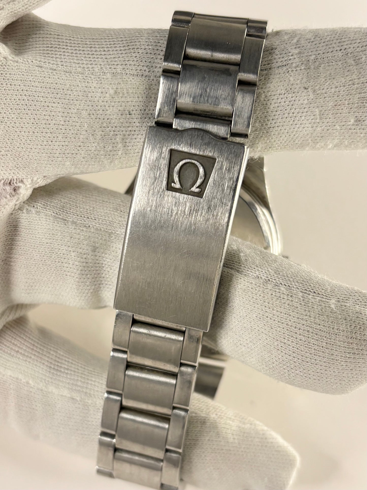 OMEGA Geneve Vintage 1970’s *+BOX* Men’s Manual Blue Dial Date Silver Watch - 136.0103