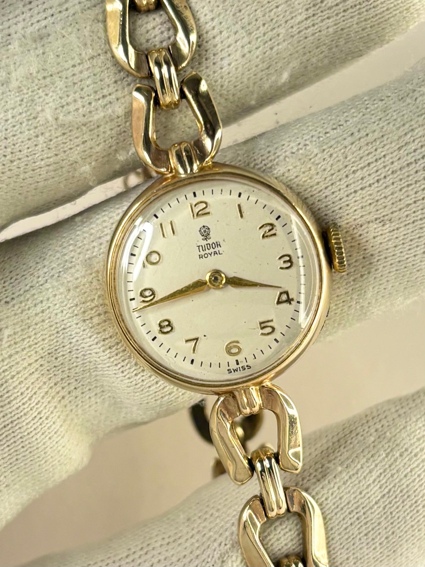 TUDOR Royal *+BOX* Ladies Vintage 1960’s Manual Gold Cocktail Watch