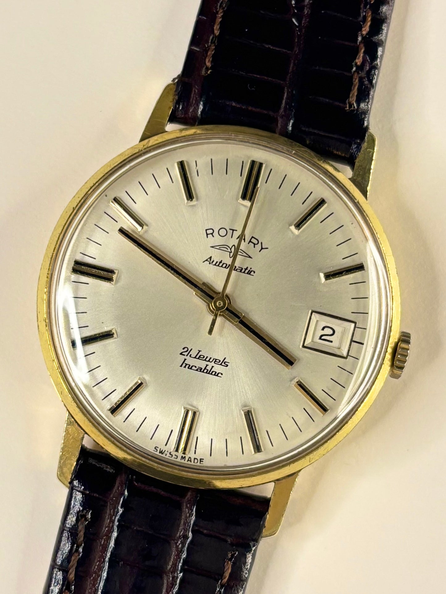ROTARY Vintage 1970’s Men’s Automatic Date Gold Dress Watch