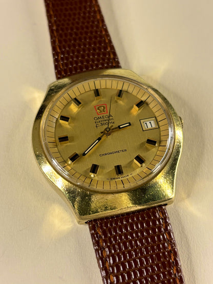 Refined Omega Chronometer Ref. 198.021 timekeeper with minimalist Swiss luxury styling