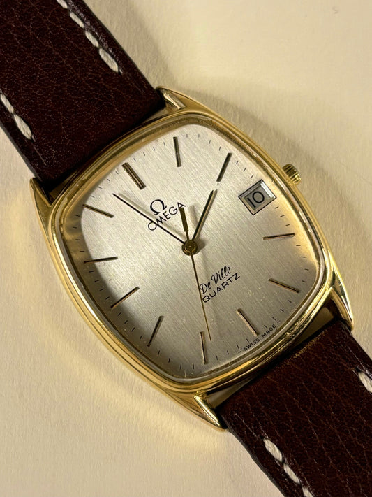 Omega De Ville Quartz Barrel Tonneau Vintage 1970’s Men’s Gold Date Watch